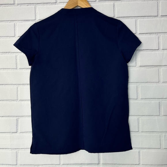 Figs Dolores Flap Pocket Scrub Top in dark blue size XXS - Picture 4 of 6